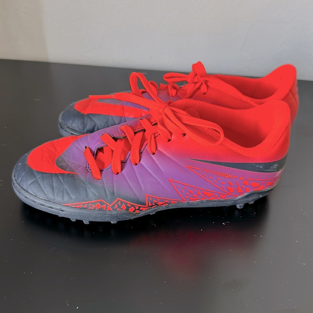 Nike Hypervenom turf shoes. Size 1.